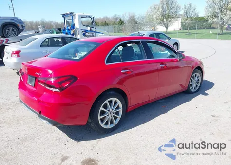 2020 Mercedes-Benz A 220 4Matic из США, поврежденный, VIN W1K3G4FB8LW044103